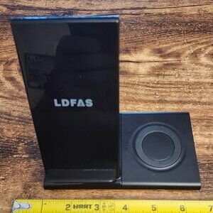 LDFAS 2 Piece Fast Wireless Charging Block, 5V, USB-C **TESTED & WORKS**